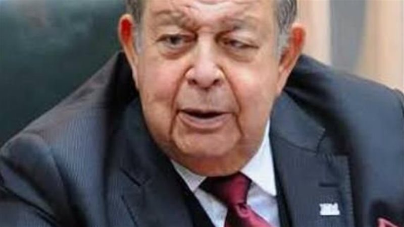 علي عيسي رجال الأعمال