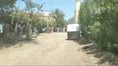 تشييع جثامين ضحايا مذبحة أبو مناع بقنا | فيديو 