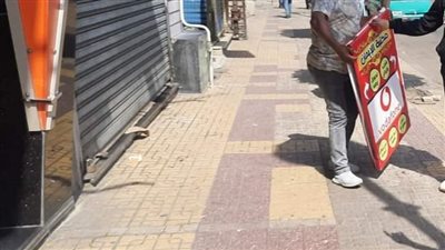 حملات مكبرة لإزالة إشغالات الباعة الجائلين في شوارع وميادين الإسكندرية