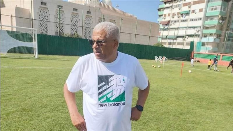 الدكتور ميمي عبدالرازق