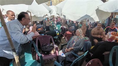 محافظ الإسكندرية يتفقد الشواطئ المجانية بالمحافظة للوقوف على مدى جاهزيتها لاستقبال المصطافين
