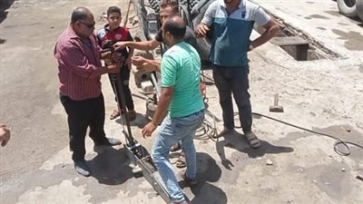 حملات مكبرة لإزالة إشغالات الباعة الجائلين في ميادين الإسكندرية 
