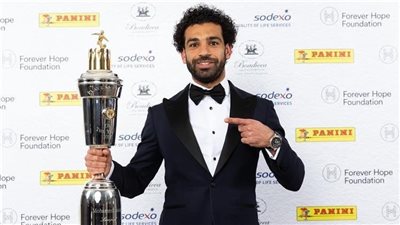 أول تعليق من محمد صلاح بعد فوزه بجائزة أفضل لاعب في الدوري الإنجليزي