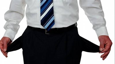 بعد إعلان  سلسلة صيدليات شهيرة.. حالات يجوز فيها للشركات إشهار الإفلاس 