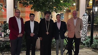 الأنبا يوسف يلتقي مسئولين من سفارات إسبانيا وبوليڤيا وبيرو