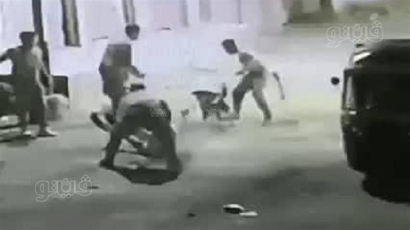 كلب ضال يعقر 11 طفلا