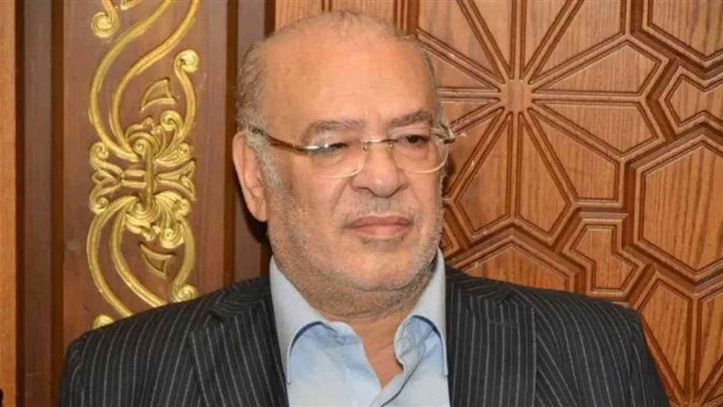 الفنان صلاح عبد الله