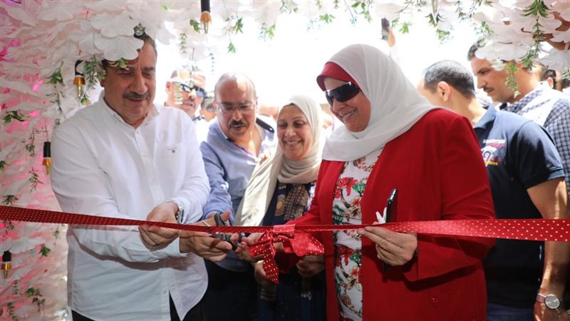 محافظ المنوفية خلال
