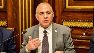 وزير الري: قناطر ديروط تخدم 1.6 مليون فدان في 5 محافظات