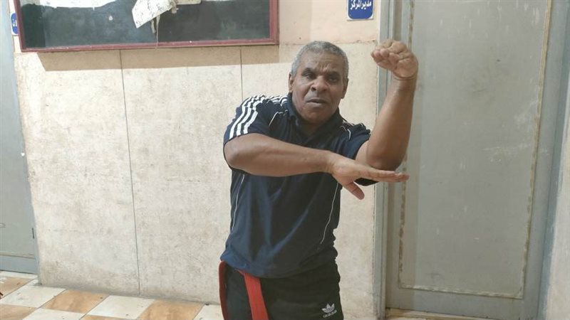 المدرب هنداوي 