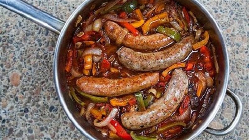 طريقة عمل السجق بالبصل