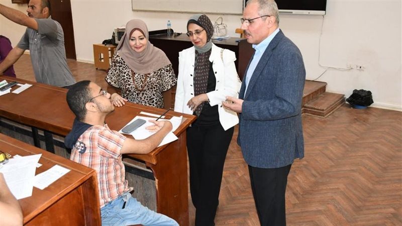 جانب من جولة رئيس