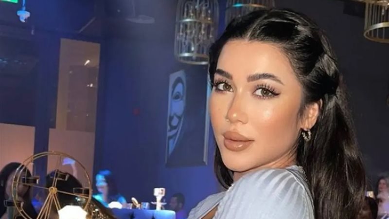 المطربة السورية لميس