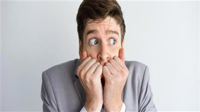 أعراض الوسواس القهري.. صفات المصاب وطرق العلاج