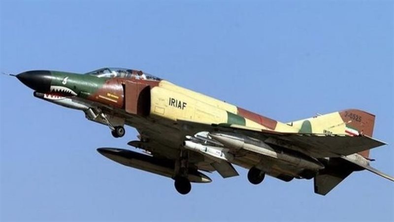 مقاتلة إيرانية 