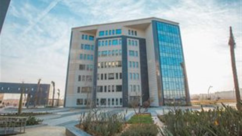 الجامعات الكندية