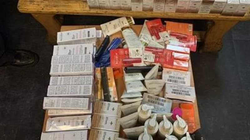 المضبوطات بحوزة رجال