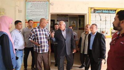 محافظ الوادي الجديد يتفقد عددًا من لجان الثانوية العامة