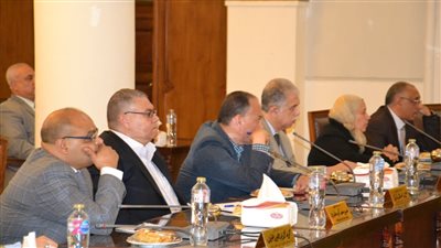 نائب رئيس جامعة الإسكندرية: غرفة عمليات مركزية لمتابعة سير الامتحانات