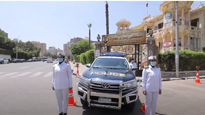 انتشار الشرطة النسائية بالقاهرة والجيزة لفرض السيطرة الأمنية