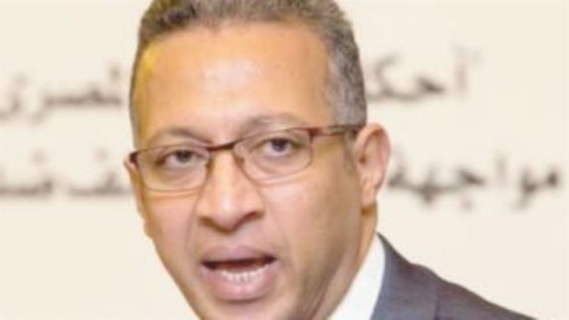 طارق العوضي عضو لجنة