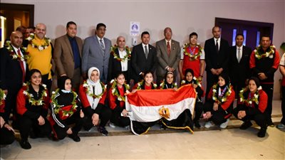 وزير الرياضة لبعثة منتخب مصر لرفع الأثقال: الأجيال القادمة رائعة وهي مستقبل مصر