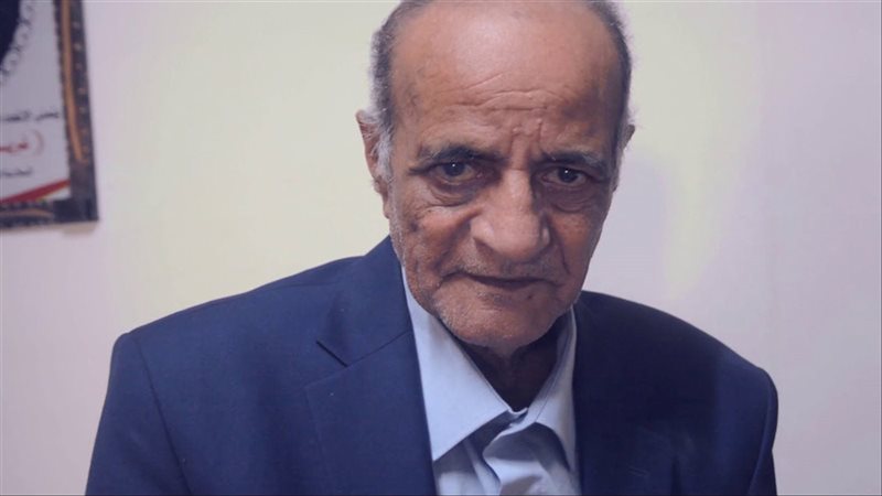 وفاة الروائي الفلسطيني
