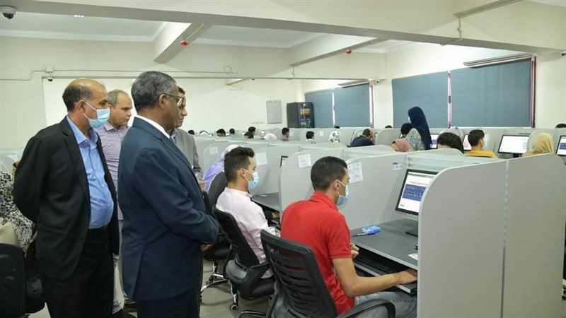  جولة نائب رئيس جامعة