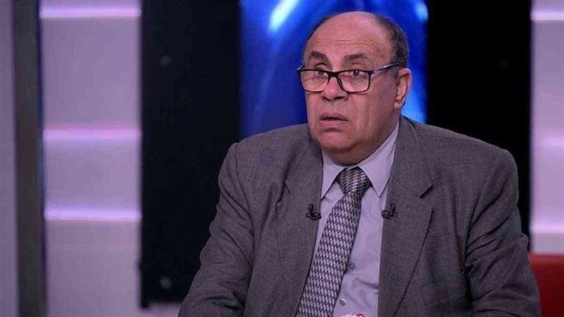 الدكتور مبروك عطية