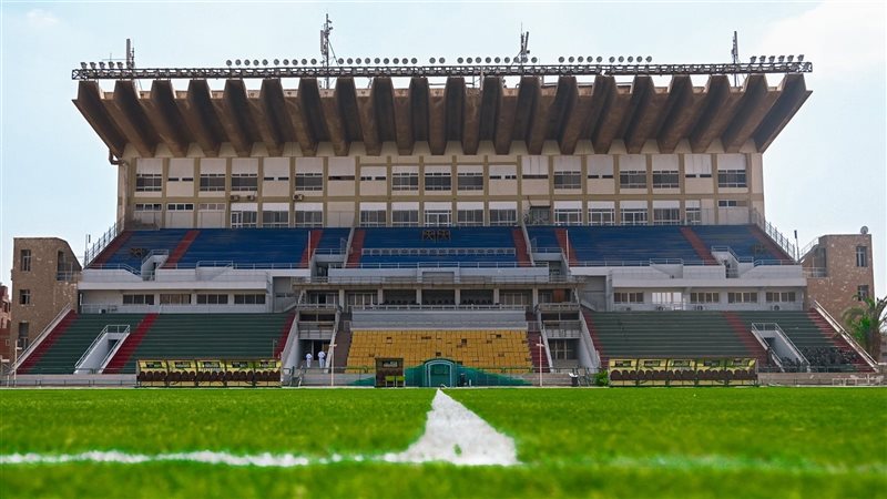 استاد المقاولون العرب