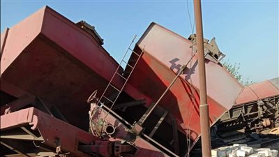مصرع سيدة في انقلاب قطار البحيرة