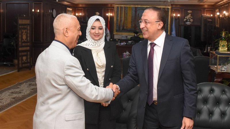محافظ الإسكندرية