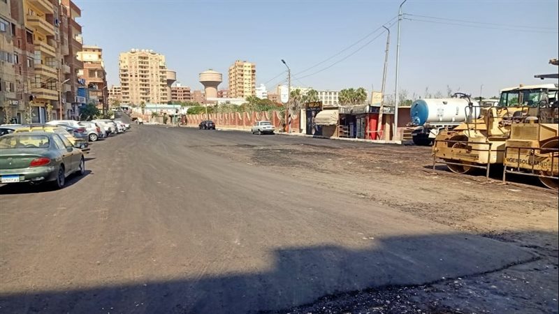 جانب من أعمال الرصف
