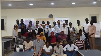 انتفاضة حقوقية دفاعًا عن المهاجرين.. ماعت تطلق برنامج التوعية بالقوانين المصرية.. ومطالبات بإدراج المهاجرين ضمن أنظمة التعليم