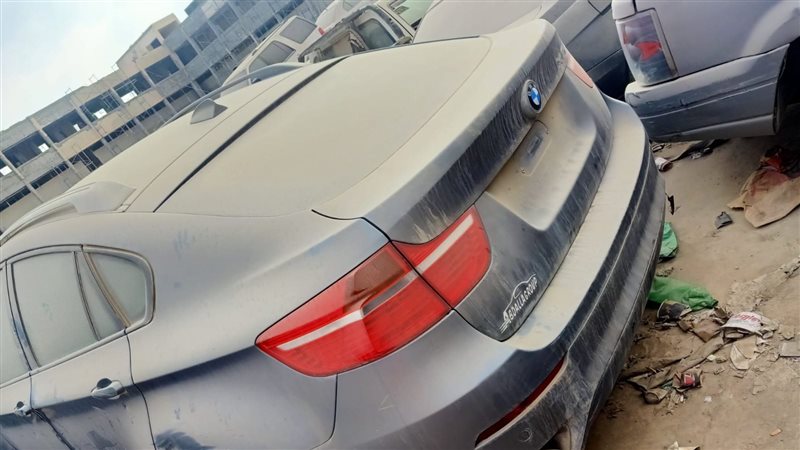 سيارات جمارك مطار