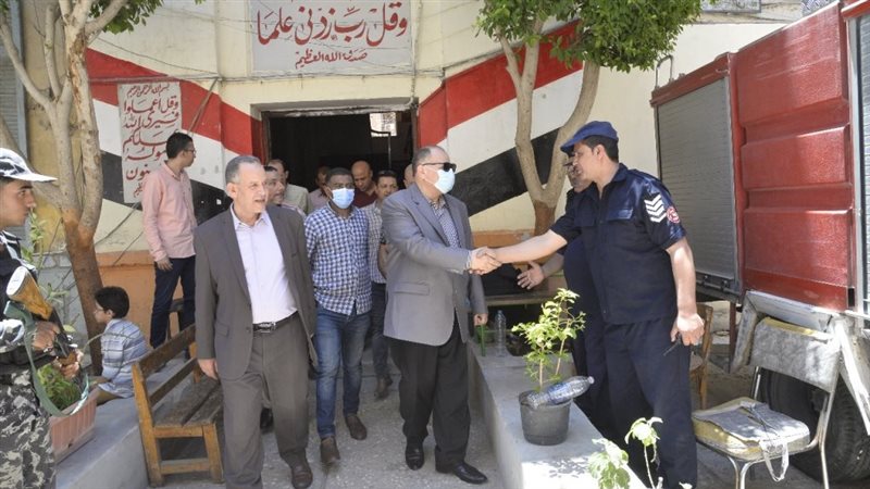 محافظ أسيوط يتفقد