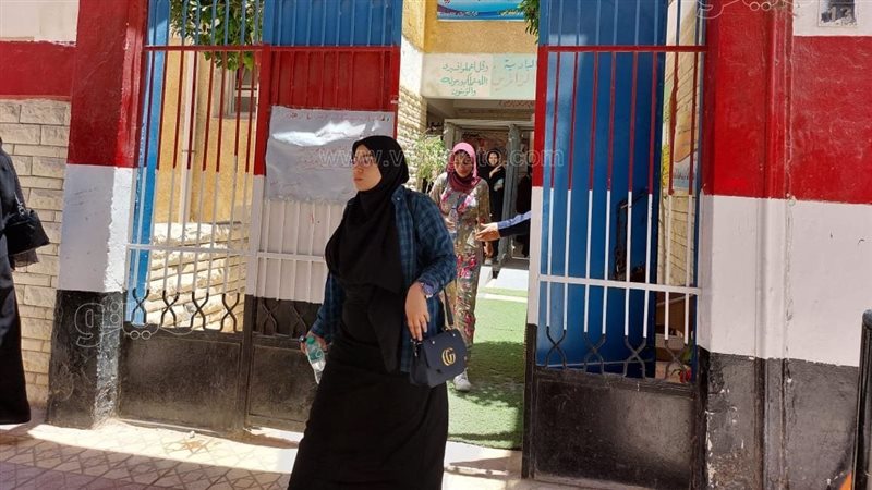 طالبات الثانوية العامة