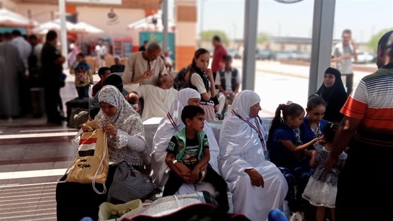 الحجاج في مطار القاهرة