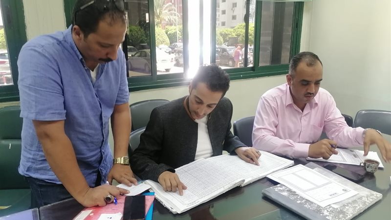 إحالة ٧٧١ موظفا للتحقيق