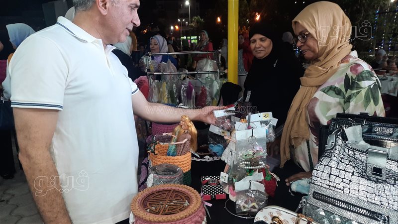 جانب من افتتاح المعرض