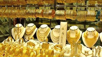أخبار الاقتصاد اليوم: ارتفاع سعر الدولار في البنك الأهلي.. وتوقعات بزيادة أسعار السلع المستوردة بعد زيادة تكاليف الشحن