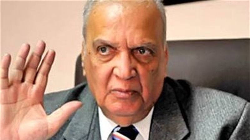 الدكتور محمد نور