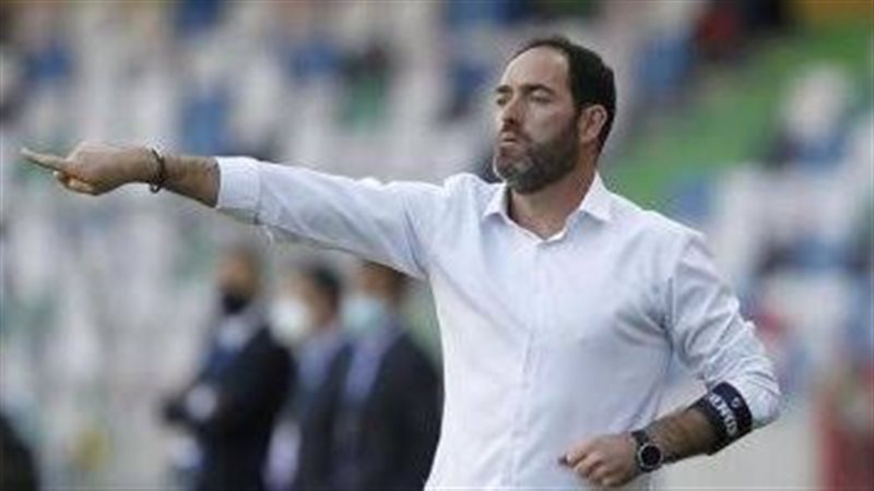 ريكاردو سواريز مدرب