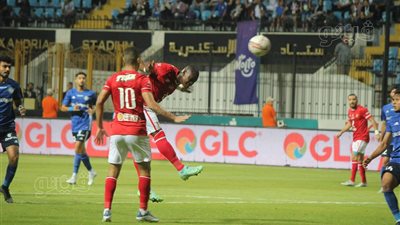 سموحة يتقدم بهدفين على الأهلي في الشوط الأول