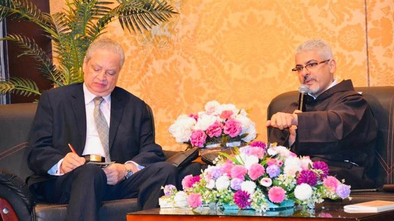 ملتقى الهناجر الثقافى