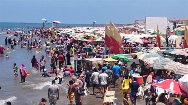 المصطافين، فيتو 