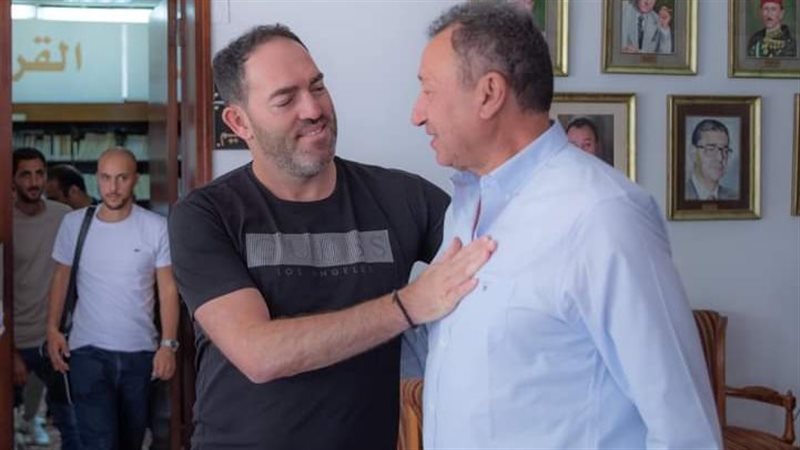 الخطيب وسوايرز