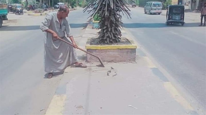 حملة نظافة بطريق
