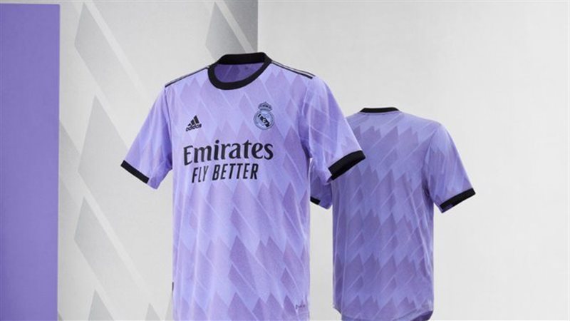 قميص ريال مدريد الثاني