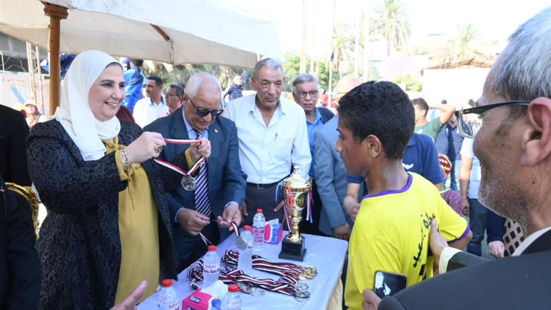 نيفين القباج وزيرة